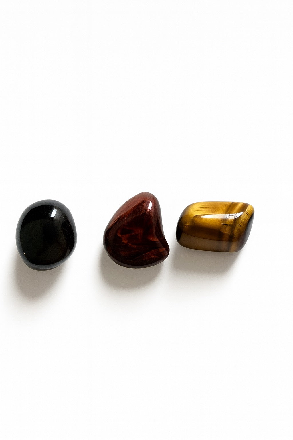 Trio Protecteur – Œil de Tigre, Faucon & Taureau